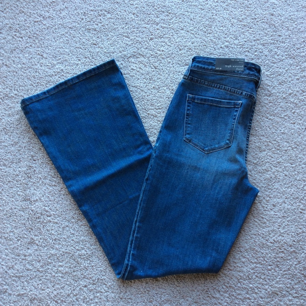 *NWT* The Limited High Waisted Flare Jeans - Picture 5 of 6